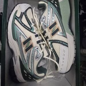 New Balance Women's Cream and Green Sneakers